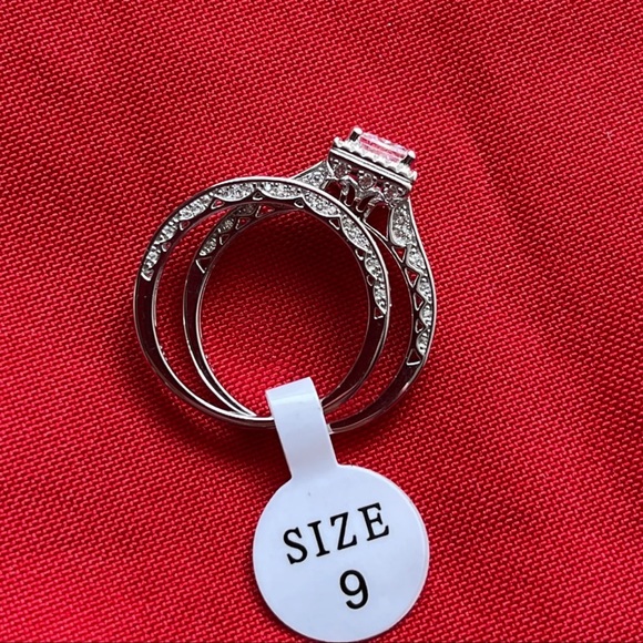 Engagement Set of Rings Sterling Silver size 9 - Picture 1 of 6